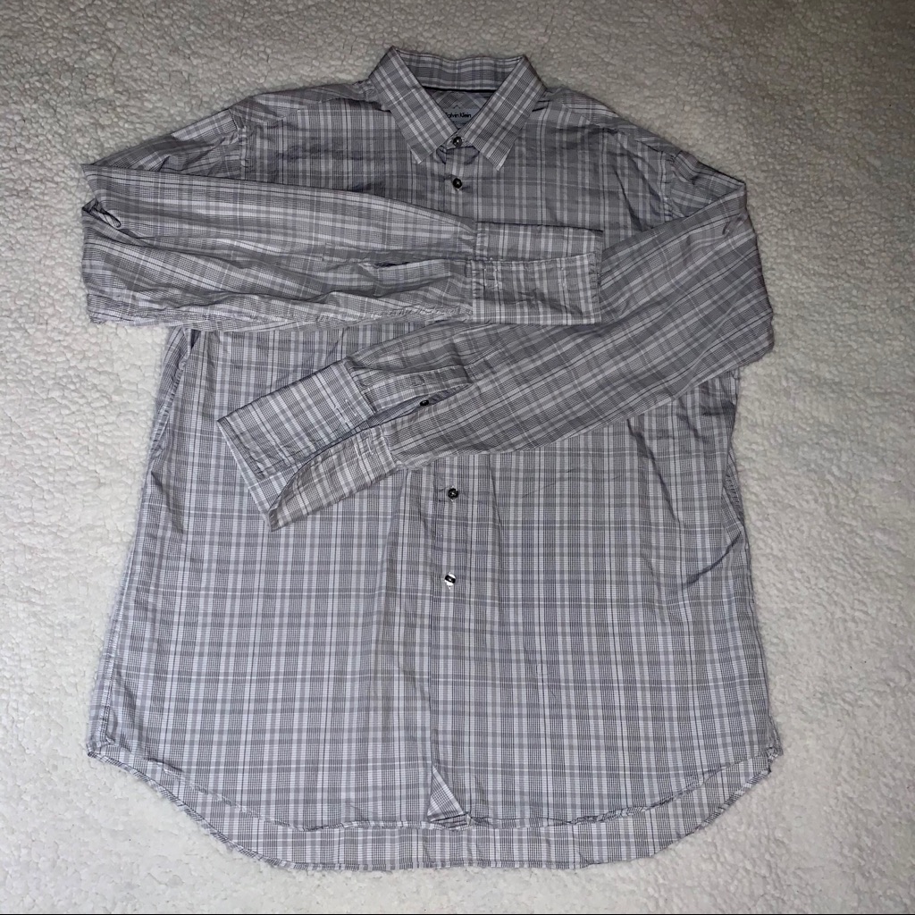 Calvin Klein | Button Down